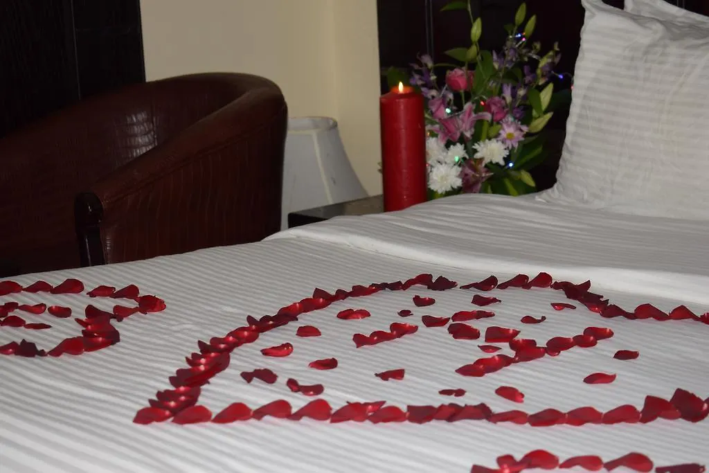 Seteen Palace Hotel Rijád