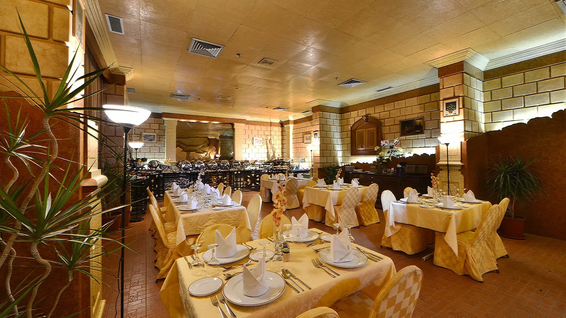 Seteen Palace Hotel Rijád
